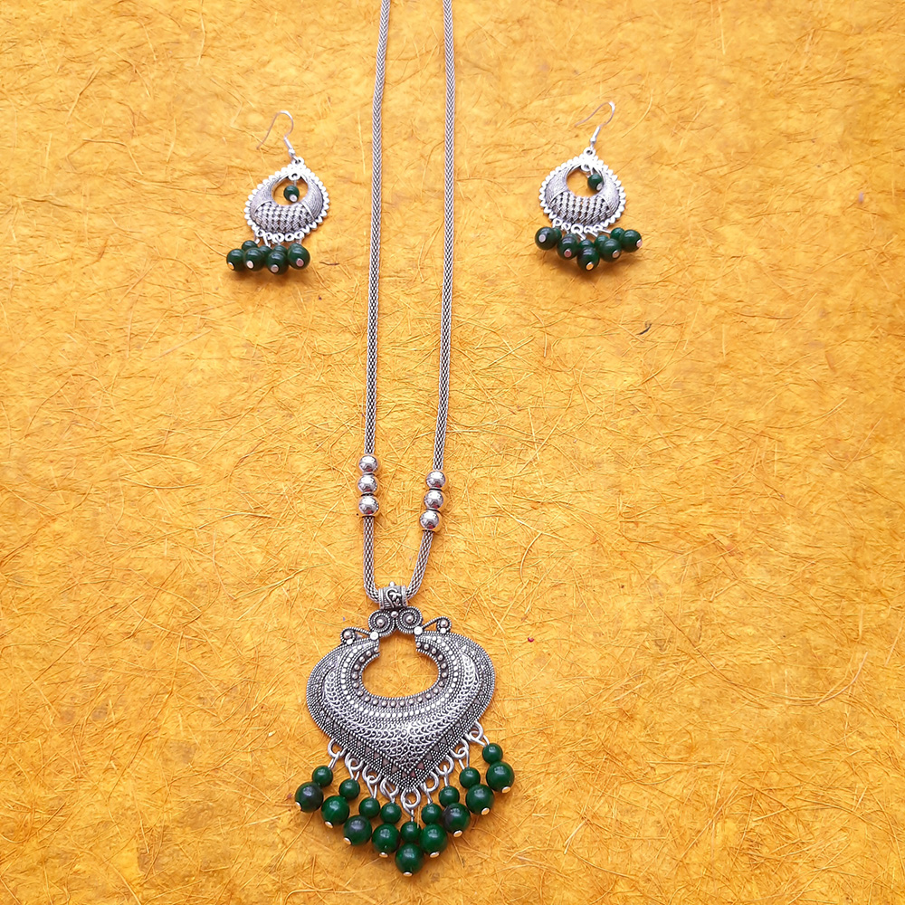 ALLOY WITH GREEN BEADS NECKLACE AND EARRING SET 